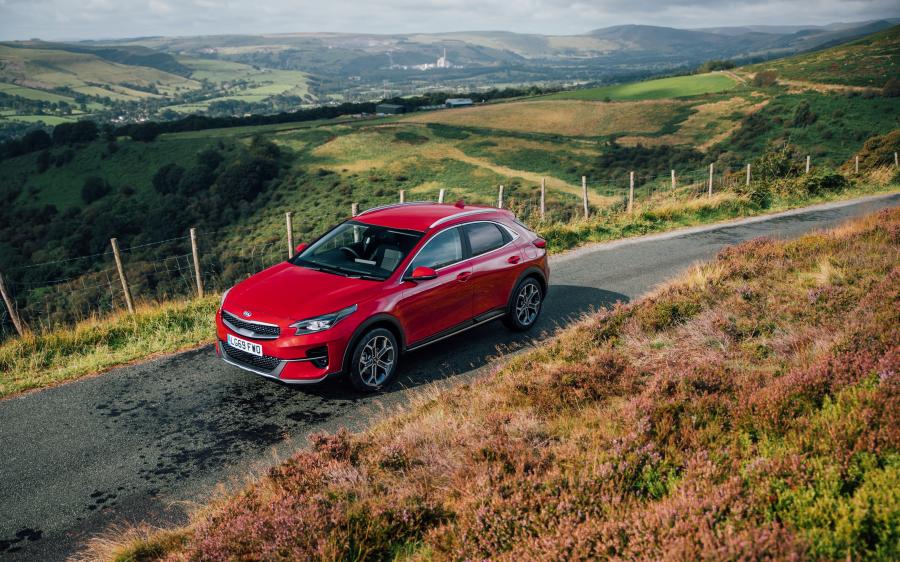  Kia XCeed 1.6 CRDi 2019 года  (UK) (фото 17 из 107)